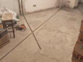 水、电管开槽施作