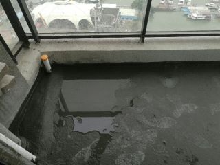 地砖铺贴及地面找平施作