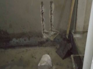 水、电管开槽施作