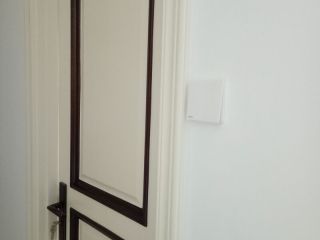 成品门及墙纸铺贴
