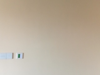 墙、顶面乳胶漆及墙纸铺贴