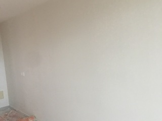 成品门及墙纸铺贴