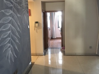 成品门及墙纸铺贴