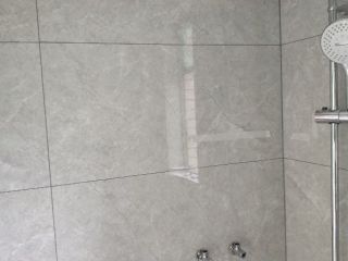 厨房、卫生间墙砖施作