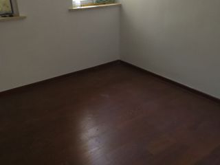 实木复合地板铺设