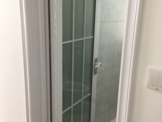 成品门及墙纸铺贴