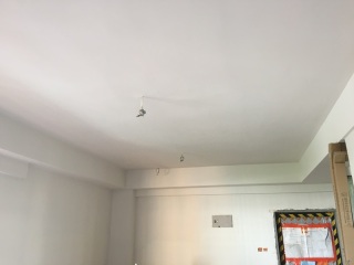 墙、顶面腻子批嵌