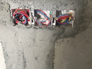 强、弱电路穿线施作