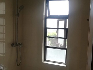 厨房、卫生间墙砖施作