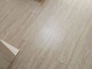 木地板铺设
