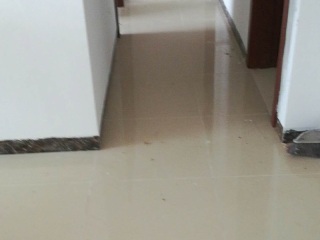 实木复合地板铺设