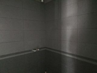 厨房、卫生间墙砖施作