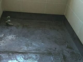 地砖铺贴及地面找平施作