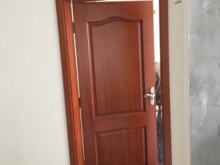成品门及墙纸铺贴