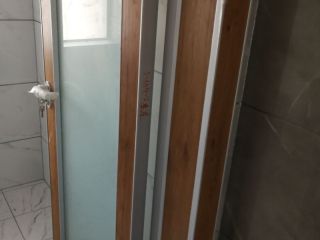 成品门及墙纸铺贴
