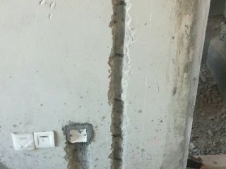 水、电管开槽施作