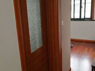 成品门及墙纸铺贴
