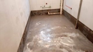 地砖铺贴及地面找平施作