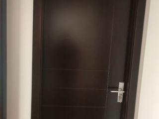 成品门及墙纸铺贴