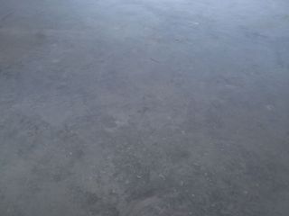 地砖铺贴及地面找平施作