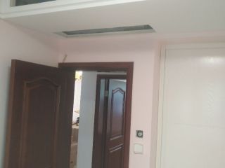 成品门及墙纸铺贴
