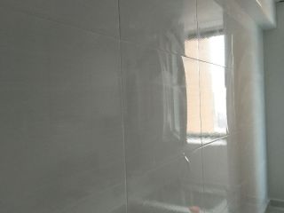 厨房、卫生间墙砖施作
