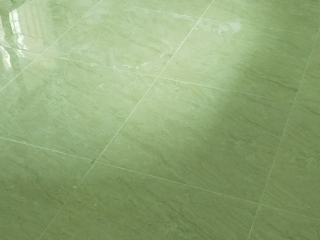 实木复合地板铺设