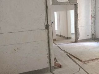 水、电管开槽施作
