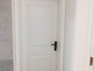 成品门及墙纸铺贴