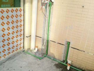 水、电管开槽施作