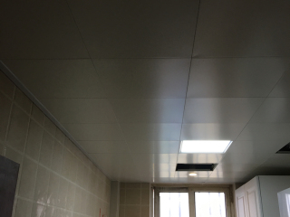 集成吊顶及橱柜柜体安装