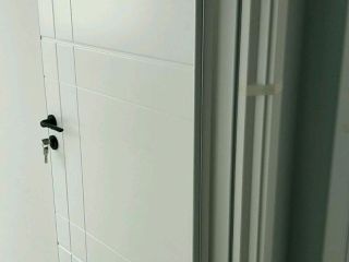 成品门及墙纸铺贴
