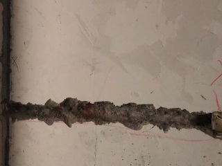 水、电管开槽施作