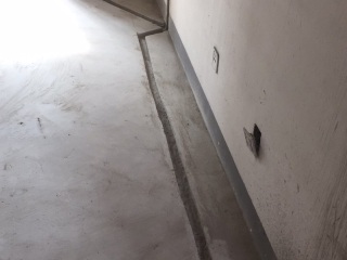 水、电管开槽施作