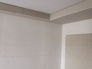 石膏板吊顶施作