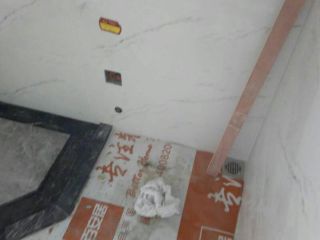 地砖铺贴及地面找平施作