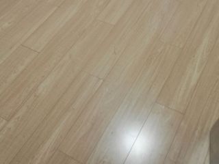 实木复合地板铺设