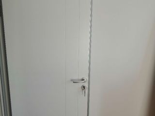 成品门及墙纸铺贴