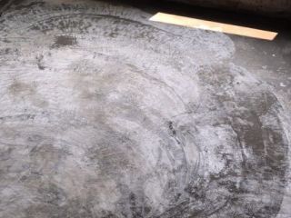 地砖铺贴及地面找平施作