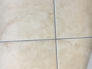 厨房、卫生间墙砖施作
