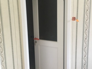 成品门及墙纸铺贴