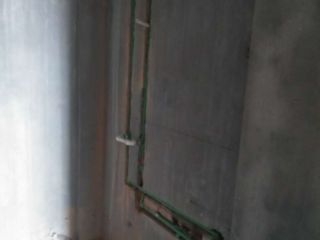 水、电管开槽施工