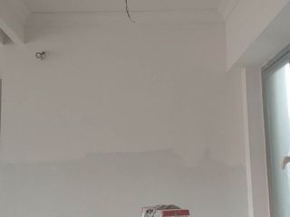 墙、顶面腻子批嵌