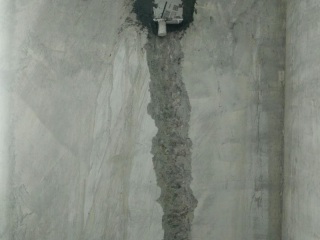 水、电管开槽施作