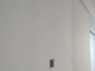 墙、顶面乳胶漆及墙纸铺贴