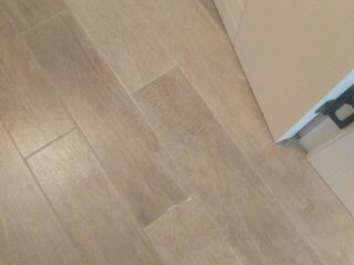 木地板铺设
