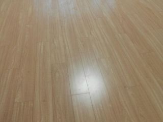 实木复合地板铺设