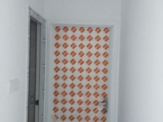 成品门及墙纸铺贴