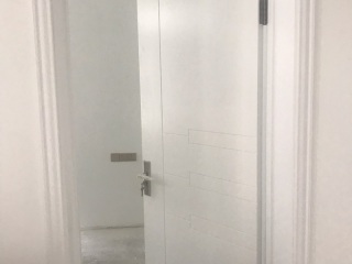 成品门及墙纸铺贴