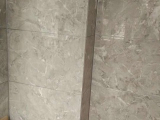 厨房、卫生间墙砖施作